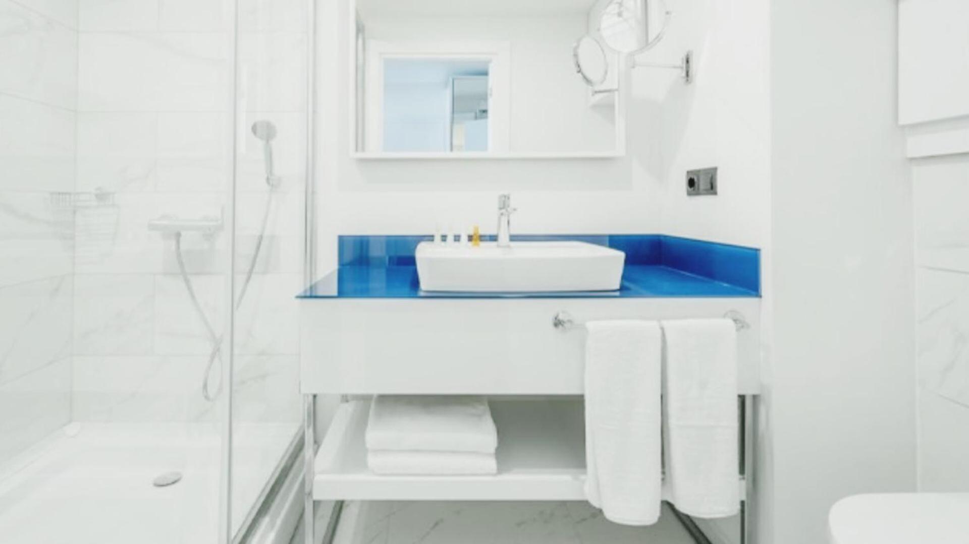 Sea View Luxury In Orbi Apartment